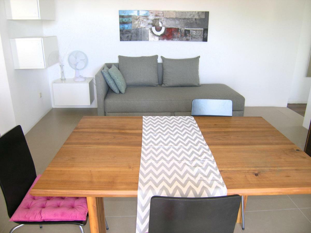 Apartman Kucer คิร์ก ภายนอก รูปภาพ