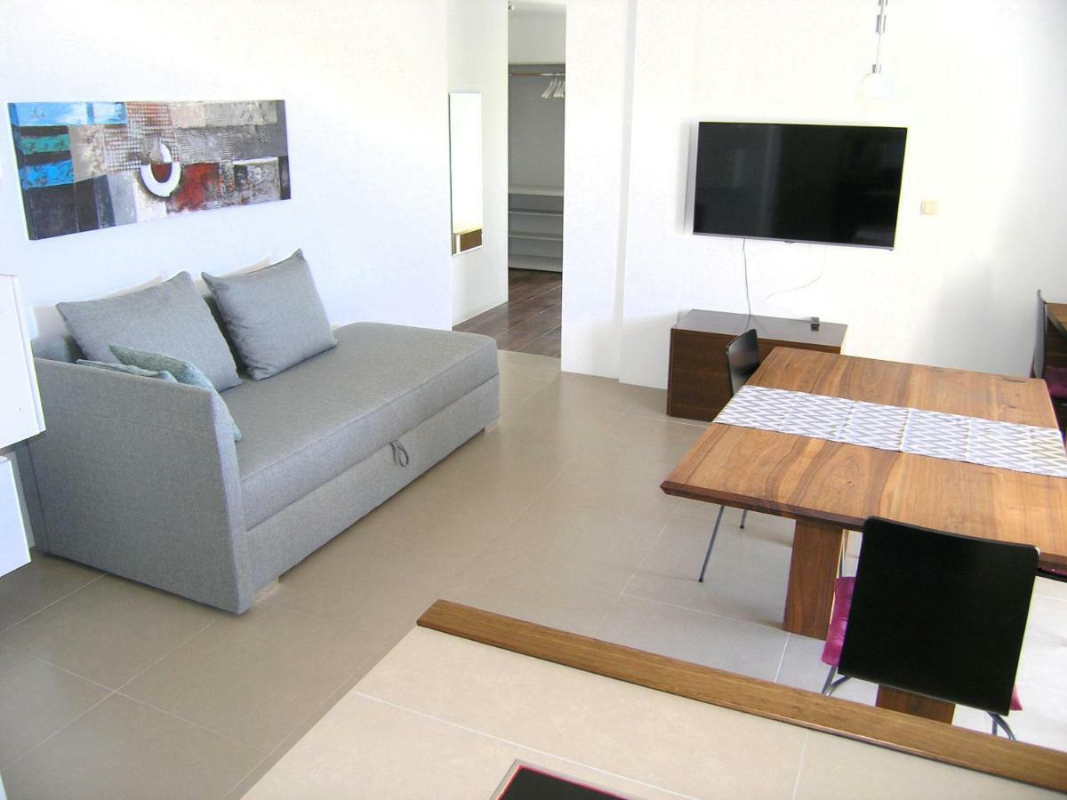 Apartman Kucer คิร์ก ภายนอก รูปภาพ